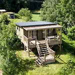 Mobil-home à Avec Terrasse, 2 - Api-1-52-1253 Camping Vic-sur-Cère