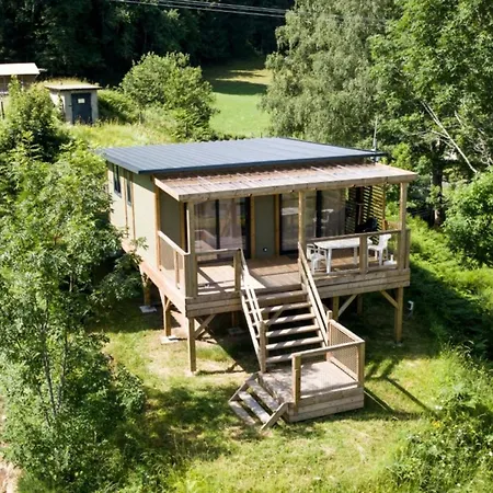 Mobil-home A Avec Terrasse, 2 - Api-1-52-1253 Kemp Vic-sur-Cère