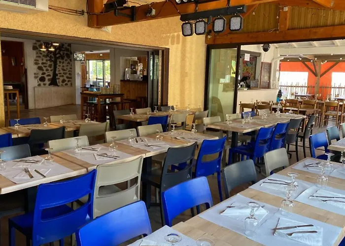 Mobil-home à Avec Terrasse, 2 - Api-1-52-1253 Vic-sur-Cère